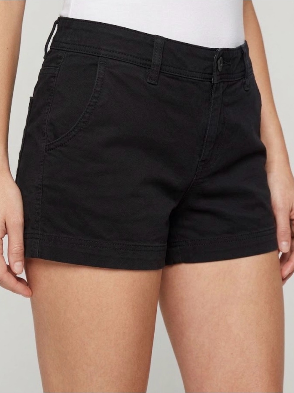 Guess Black Tailored Cotton Bermuda Shorts